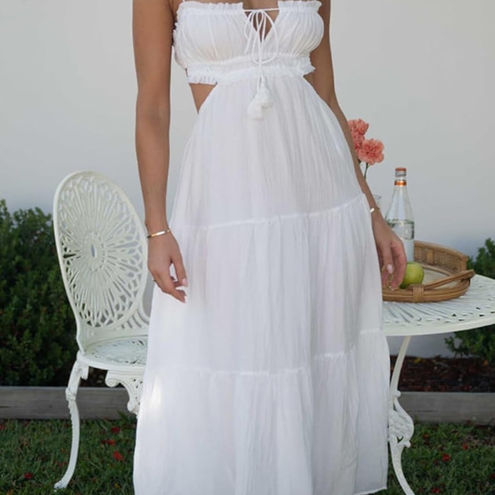 Elegant White Midi Summer Dress